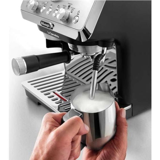 Coffee machine DeLonghi La Specialista ARTE EC9155.MB