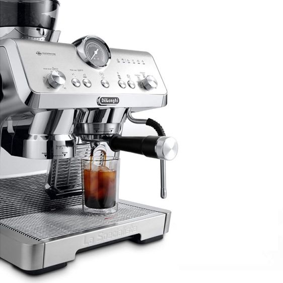 Coffee machine DeLonghi La Specialista Opera EC9555.M