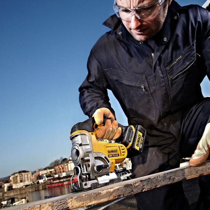 18V DEWALT CORDLESS JIG SAW