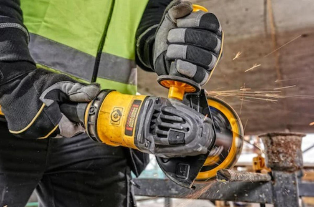 CORDLESS ANGLE GRINDER 18V, 125MM DeWALT