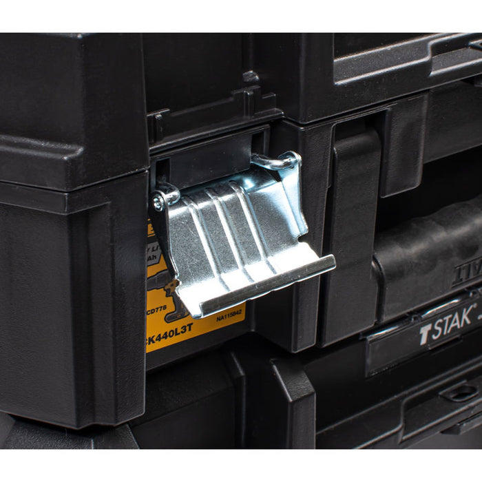 DEWALT BRUSHLESS BATTERY KIT DCK440L3T-QW 18 V, NUMBER OF BATTERIES 3, 3.00 Ah, CASE