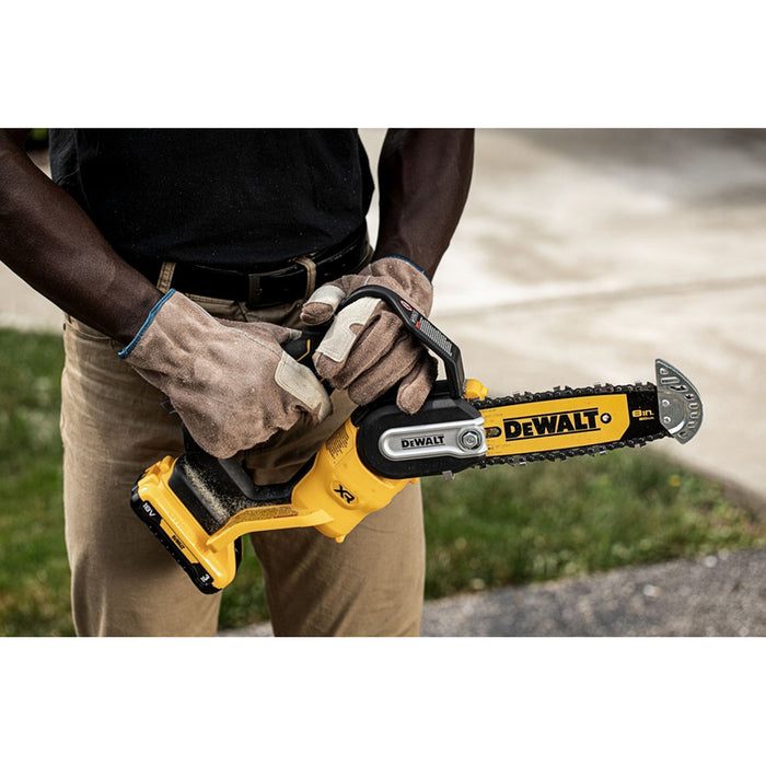 CORDLESS MINI CHAINSAW DEWALT DCMPS520N-XJ