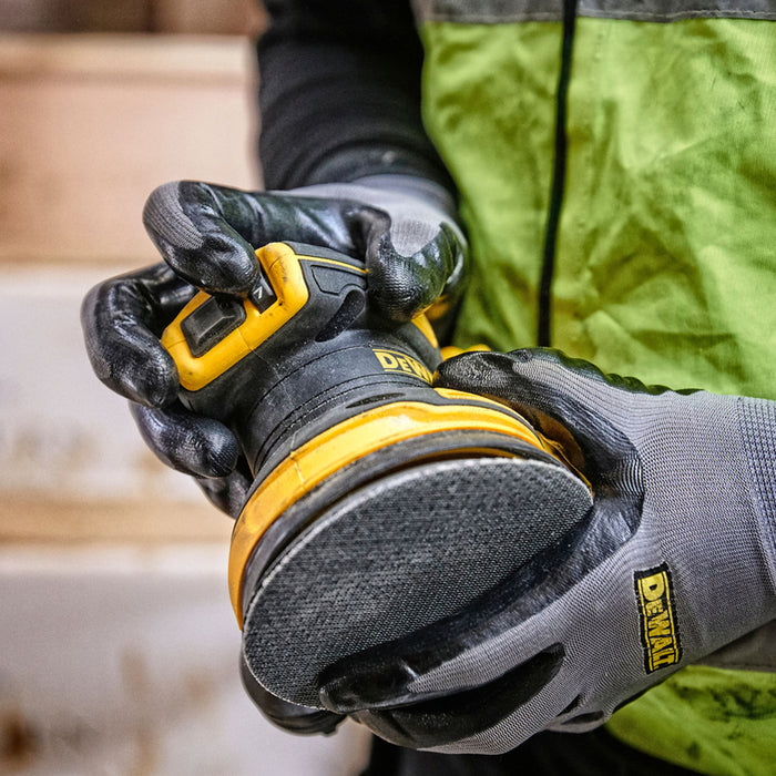 CORDLESS ORBITAL GRINDER DEWALT DCW210NT-XJ 18 V, 125 mm, CASE