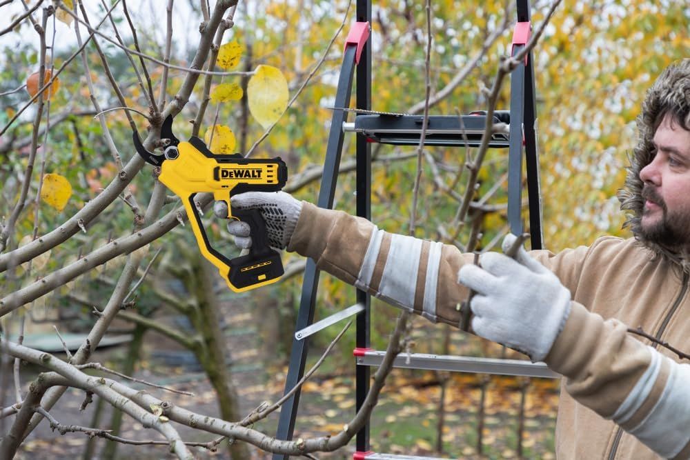 DEWALT DCMPP568N-XJ CORDLESS VINE SHEARS 18 V