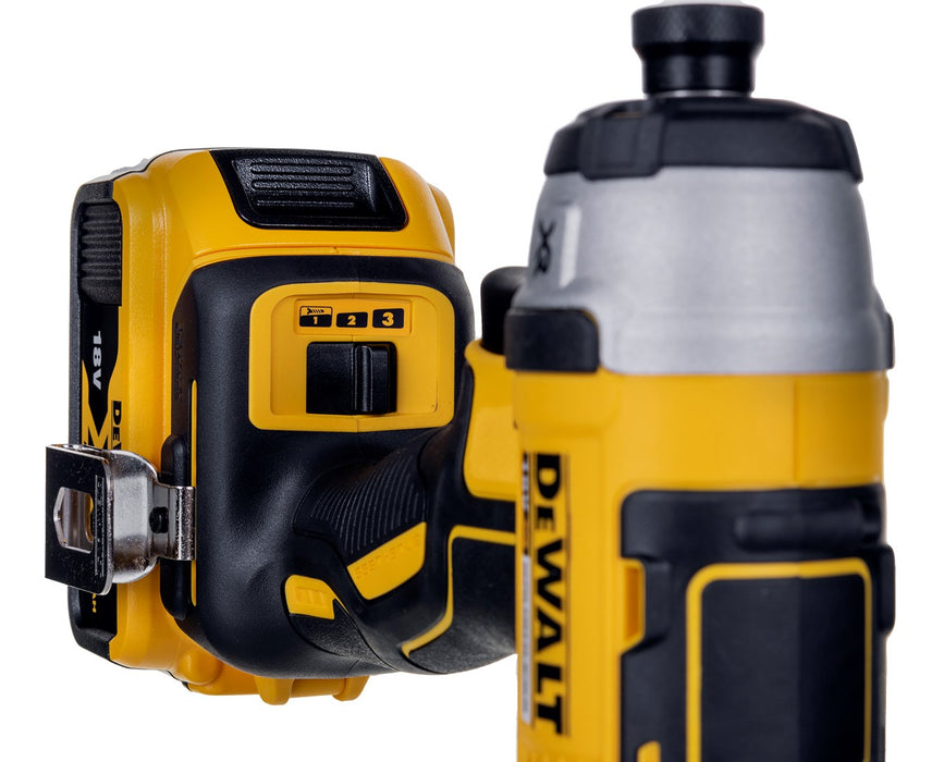 Power tool set  Combo 18V DCK422P3 Dewalt