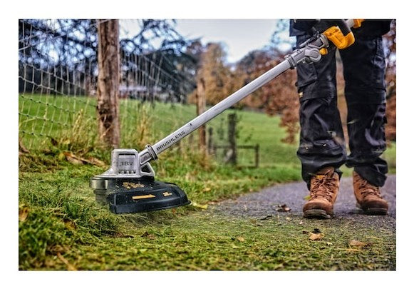 DeWALT DCMST561N-XJ brush cutter/string trimmer 35 cm Battery Black, Yellow