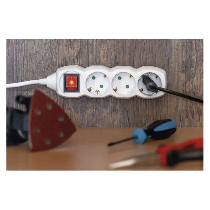 DISCONNECTOR 1.5M WITH 3 SOCKETS AND 16A EMOS SWITCH - Разклонители и