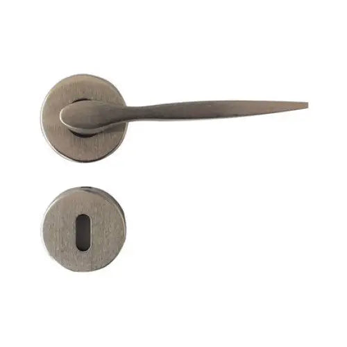 DOOR HANDLE SONICO RUSE - Обков за врати<<<Обков<<<Мебели и интериор<<<Praktiker&&&Обков за врати<<<Врати и