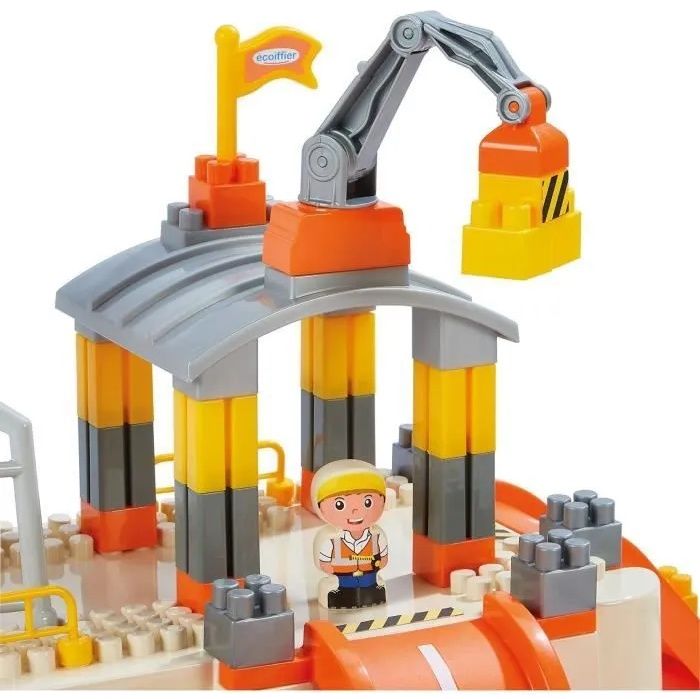 Track with Ramps Obras Ecoiffier 1350