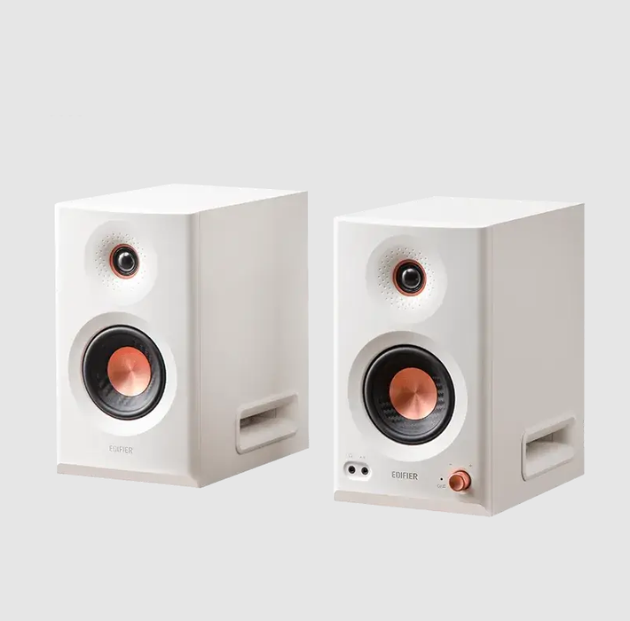 Edifier Three-amp active studio speakers MR5, White