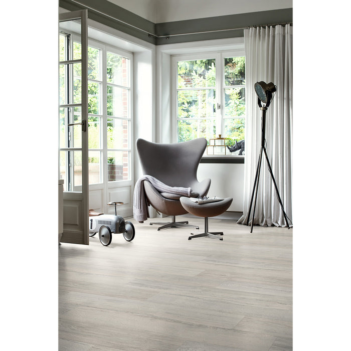 LAMINATED PARQUET EGGER GRAY OAK ELVA EL2081, 8.00 mm, 32/AC4, CHAMBER