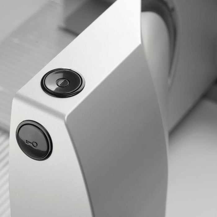 Electric knife Gorenje R708A - Електрически ножове<<<Уреди за кухня<<<Малки електроуреди<<<TechnoMix&&&Мини резачки и