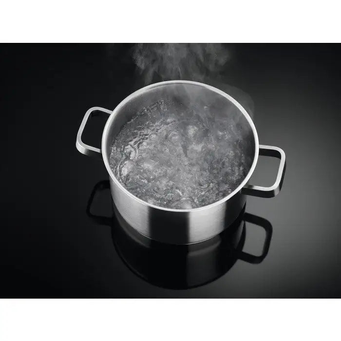 Electrolux EIV83443BW hob White Built-in Zone induction hob 4 zone(s) - Built-in hot platesAGD-PGZ<<<Home Appliance