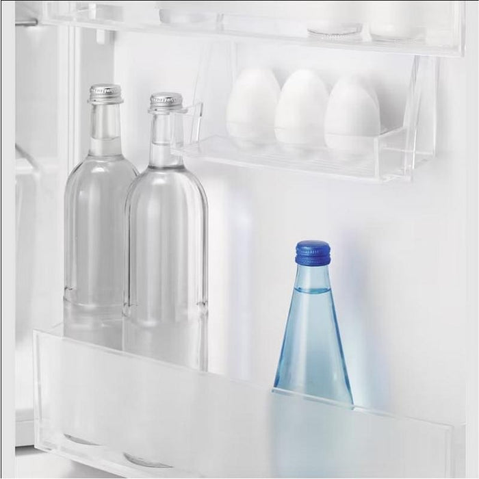 Built-in refrigerator Electrolux LFB2AE88S1* , 124 l, E , Yes , Static