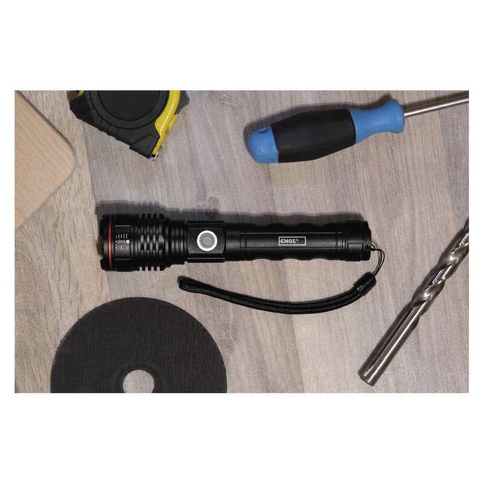 BATTERY METAL LED LANTERN 600 LM IP44 EMOS