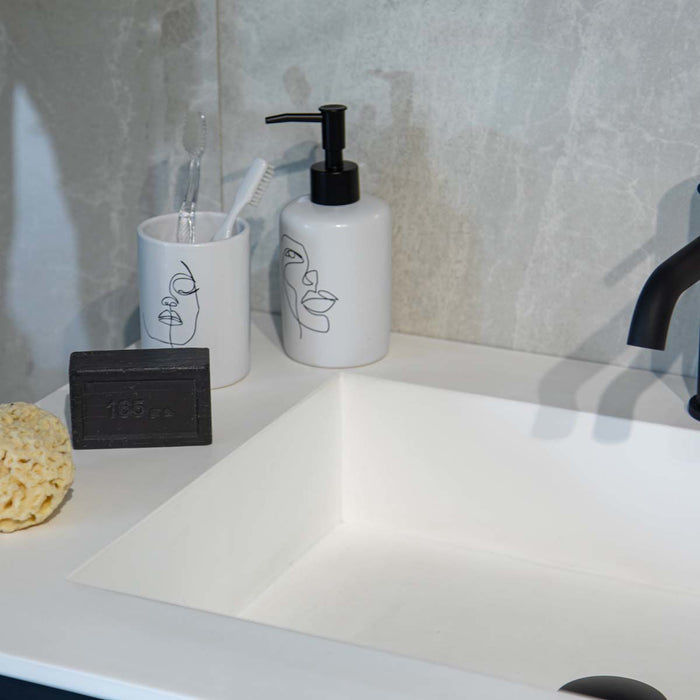 FACE LINE LIQUID SOAP DISPENSER