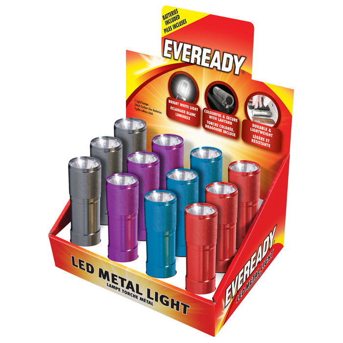 LED FLASHLIGHT WITH 3XAAA BATTERIES WITH 3XAAA BATTERIES EVEREADY
