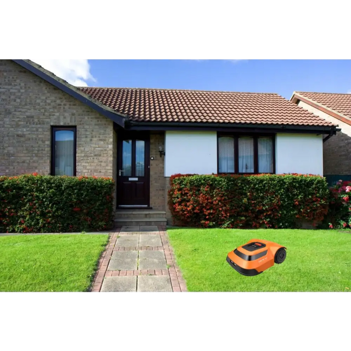 EZVIZ RM600 orange robotic lawn mower - Mowing workNAK-RKO<<<Cordless toolsNAK<<<ActionPL