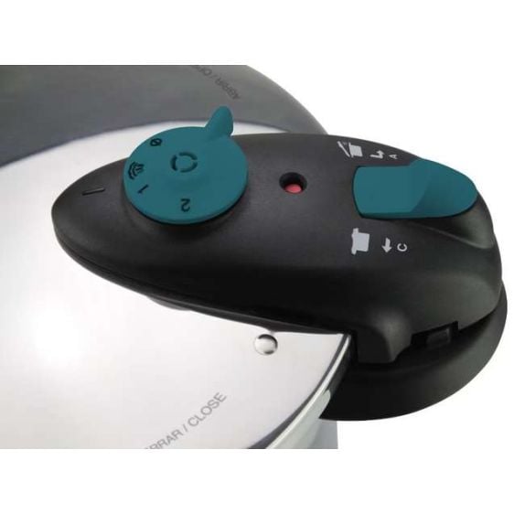 FAGOR Future Step 4+6L pressure cooker set