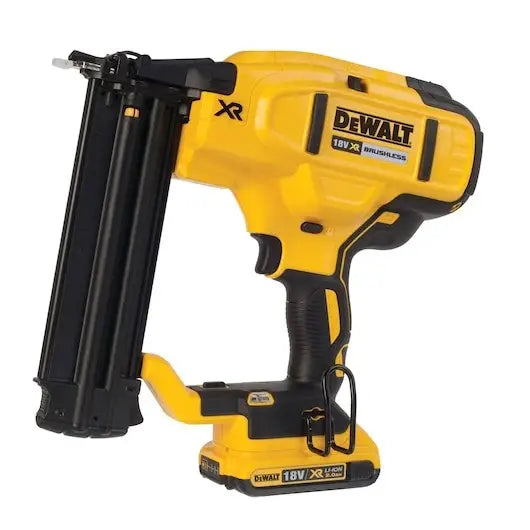 Finishing nailer 18V 2x2Ah DCN680D2 DEWALT - Nail guns and brad nailersNAK-GWS<<<Cordless toolsNAK<<<ActionPL&&&Nail