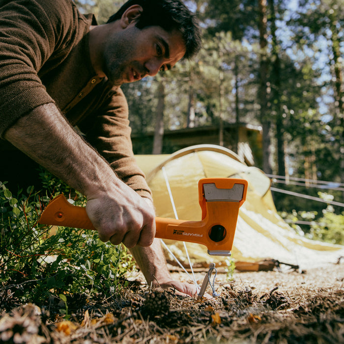 AX FOR CAMPING AND TOURISM FISKARS X13