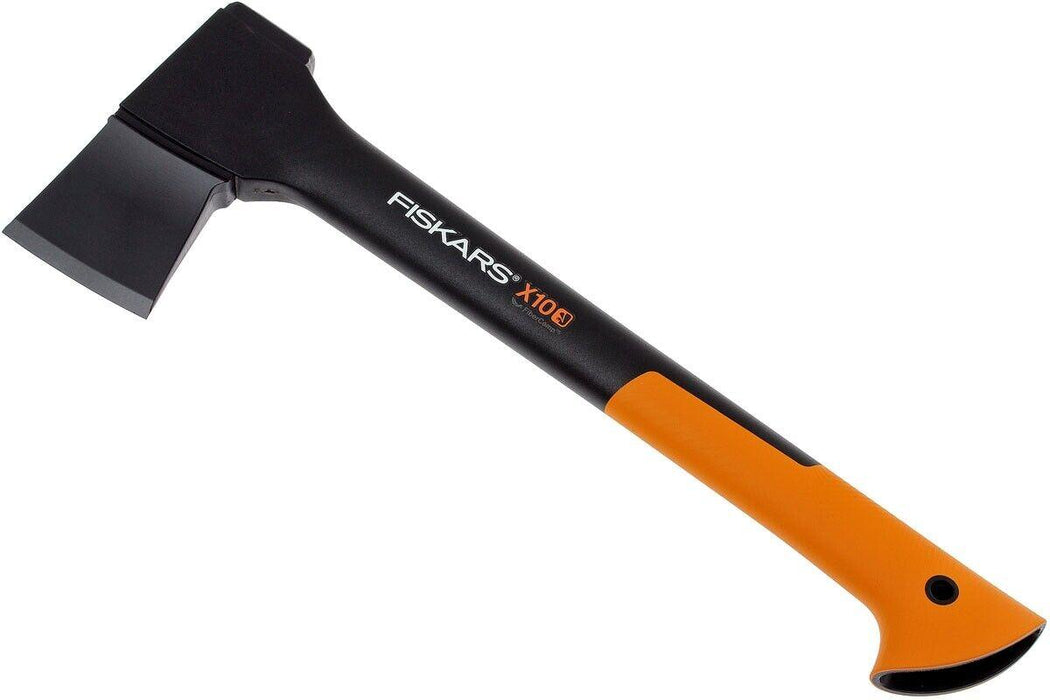 WOODEN AX 44.5 CM X10 FISKARS