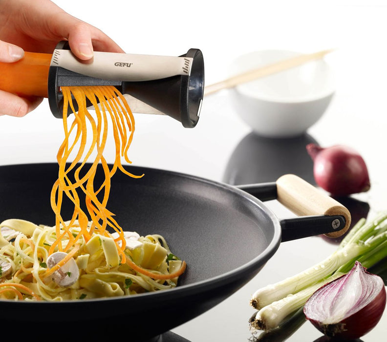 GEFU Spirelli slicer Manual Black, Silver Plastic, Stainless steel