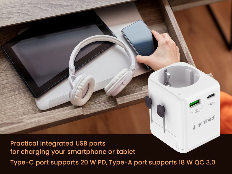 Gembird TPA-EU1A1C20-01-W Grounded universal travel power adapter, 20 W, white