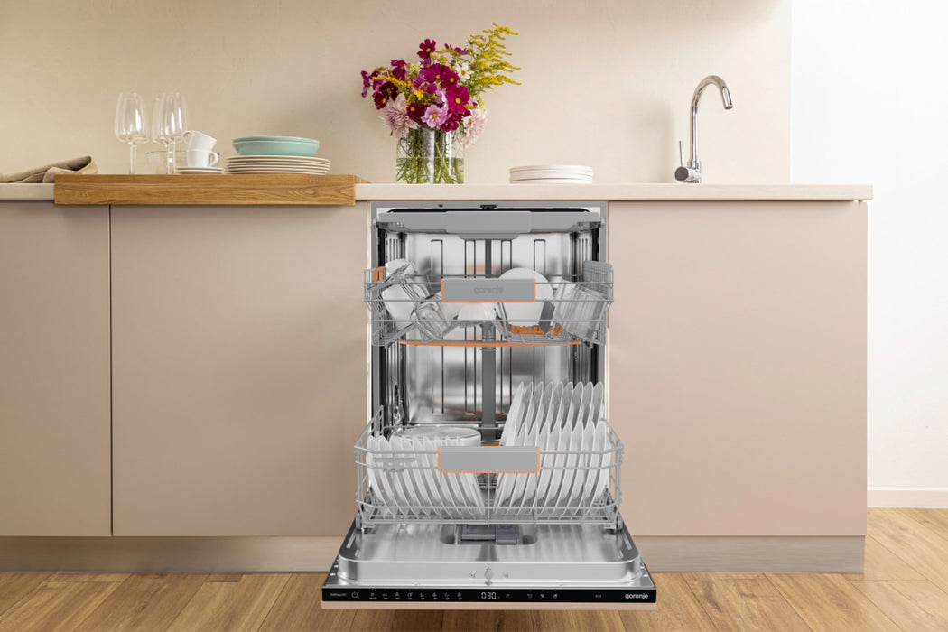 Gorenje GV663B65XXL dishwasher Undercounter 14 place settings D
