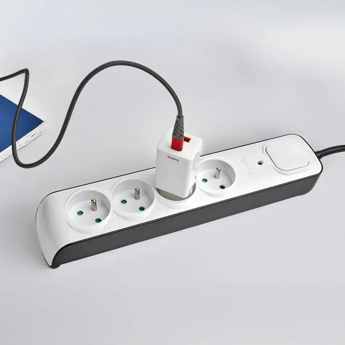 Hama Premium 4-Socket Surge Protector Strip 1.5m - White - Cables and tapes<<<HurtelXML