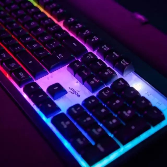 Hama Urage Exodus 215 Illuminated gaming keyboard USB, Cyrillic