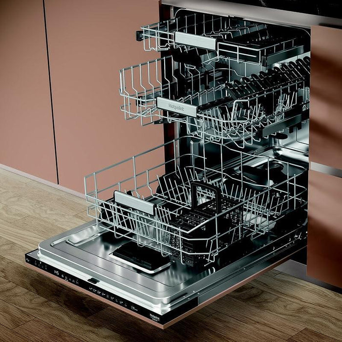 Built-in dishwasher Hotpoint-Ariston H8I HP42 L*** , 14 sets, C , 600 W, mm