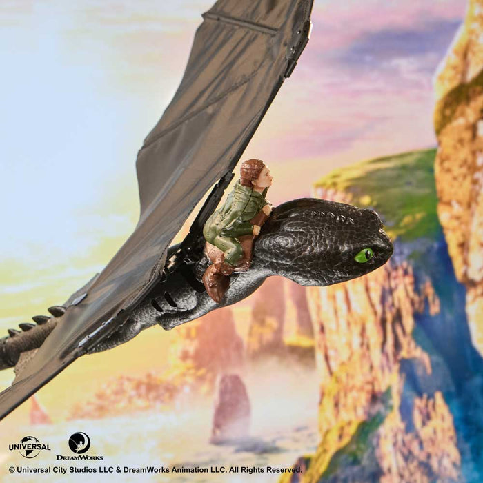 Летящ дракон DreamWorks Dragons - How to Train Your Dragon, Беззъб