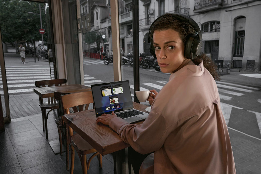 HP EliteBook 860 16 inch G11 Notebook PC Intel Core Ultra 7 155U Laptop 40.6 cm (16") WUXGA 16 GB DDR5-SDRAM 512 GB SSD Wi-Fi 6E (802.11ax) Windows 11 Pro Silver