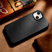 iCarer Case Leather cover for iPhone 14 black (WMI14220705-BK) (MagSafe compatible) - Cell phone cases