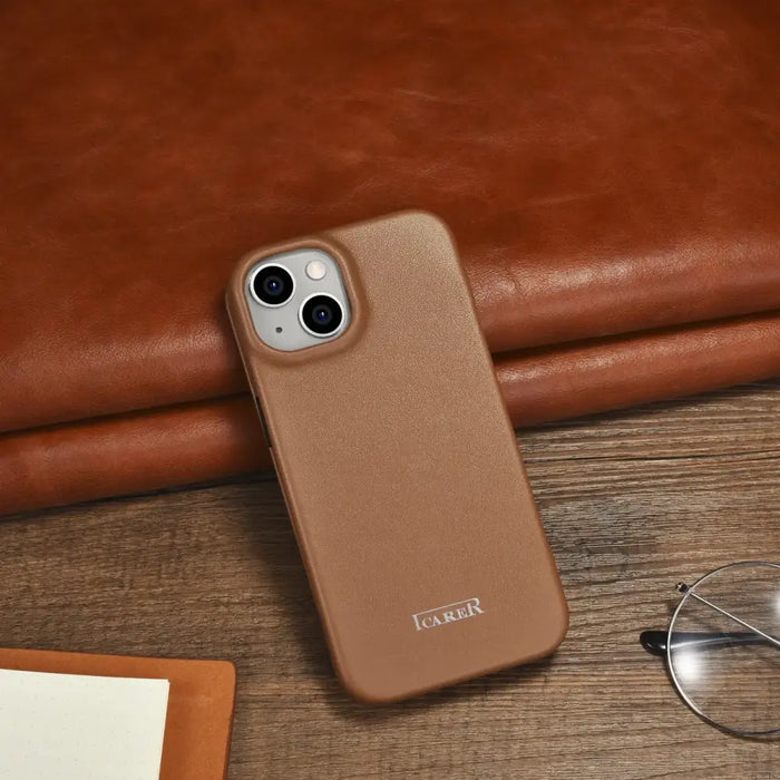 iCarer CE Premium Leather Folio Case iPhone 14 magnetic flip case MagSafe brown (WMI14220713-BN) - Cell phone cases