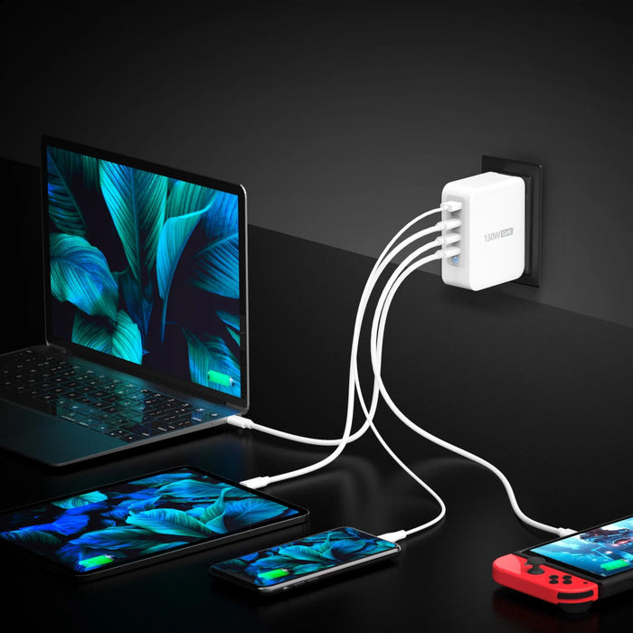 Network charger j5create JUP43130E 130W, 4 ports, USB-C, USB-A