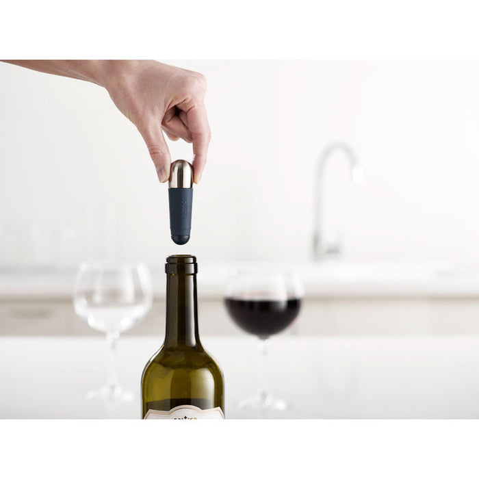 WINE STOPPER 2PCS STEEL JOSEPH JOSEPH