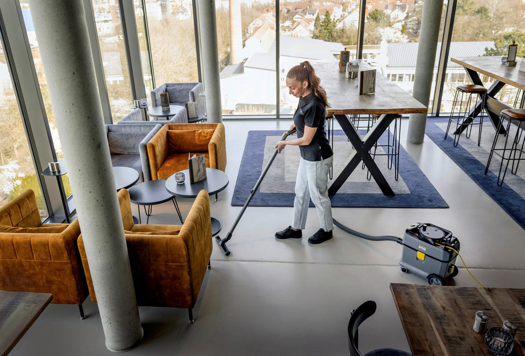 Dry vacuum cleaner Kärcher T 15/1 HEPA 15 l 585 W (1.355-307.0) Anthracite