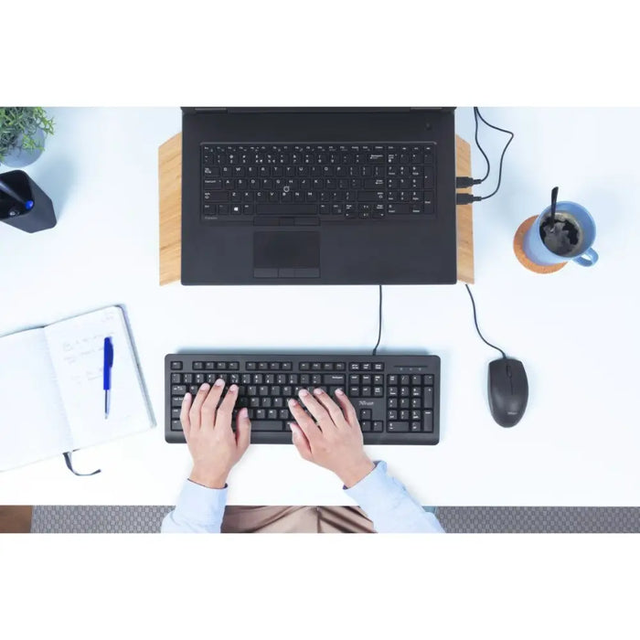 Keyboard Trust 23880 Black English EEUU QWERTY - Клавиатури<<<Електроника Периферни и резервни части<<<Компютри|