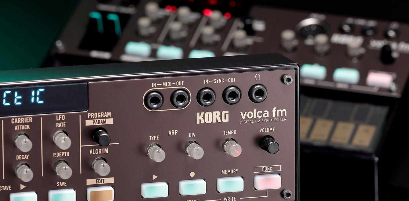 Digital FM synthesizer Korg - Volca FM2, 27 keys, 6-voice, black