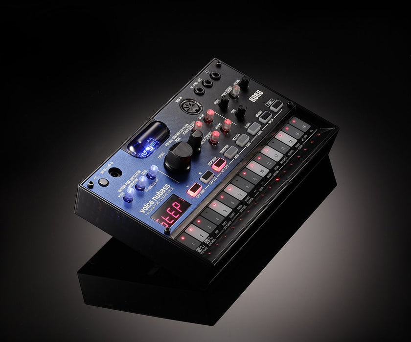 Analog bass synthesizer Korg - Volca NuBass, 16 keys, black