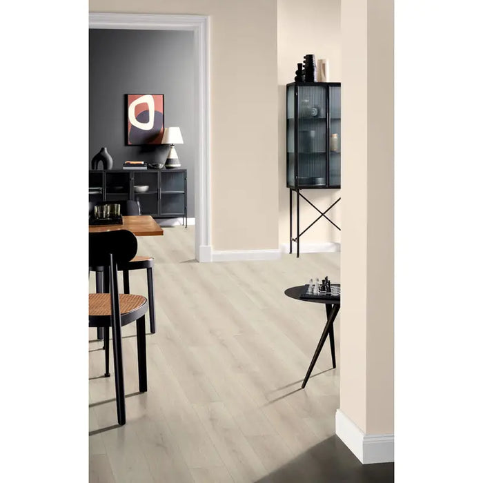 LAMINATED PARQUET EGGER WHITE OAK ELTON EL2831 8.00 mm 32/AC4 CHAMBER - Паркет<<<Паркет и елементи за монтаж<<<Подови и