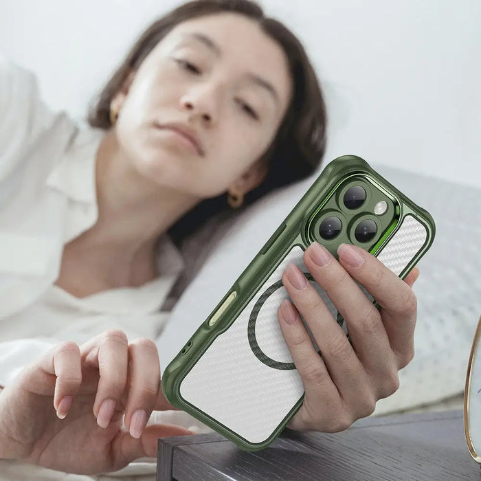 Leading Series MagSafe Silicone Case for iPhone 16 Pro - Green - Cell phone cases and covers<<<HurtelXML