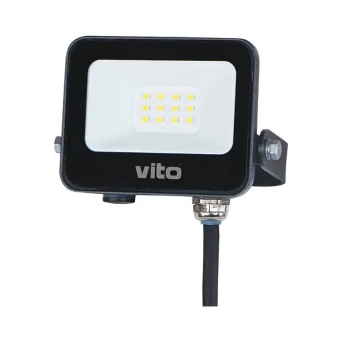 LED SPOTLIGHT 10W GREEN IP65 VITO SAVA - Прожектори<<<Външно осветление<<<Осветление<<<Praktiker