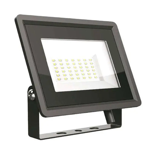 LED SPOTLIGHT 30W 6500K 2510LM IP65 BLACK V-TAC - Прожектори<<<Външно осветление<<<Осветление<<<Praktiker