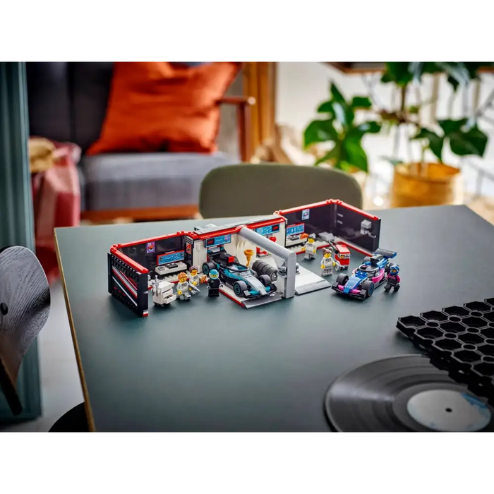 LEGO CITY 60444 F1 Garage & Mercedes-AMG & Alpine Cars - LEGOKLO-LEG<<<Construction setKLO<<<ActionPL