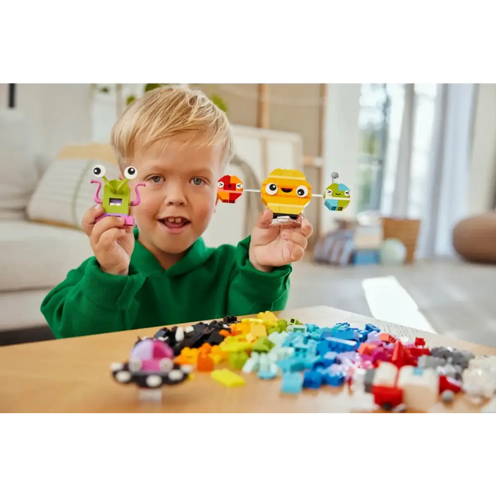 LEGO CLASSIC 11037 Creative Space Planets - LEGOKLO-LEG<<<Construction setKLO<<<ActionPL