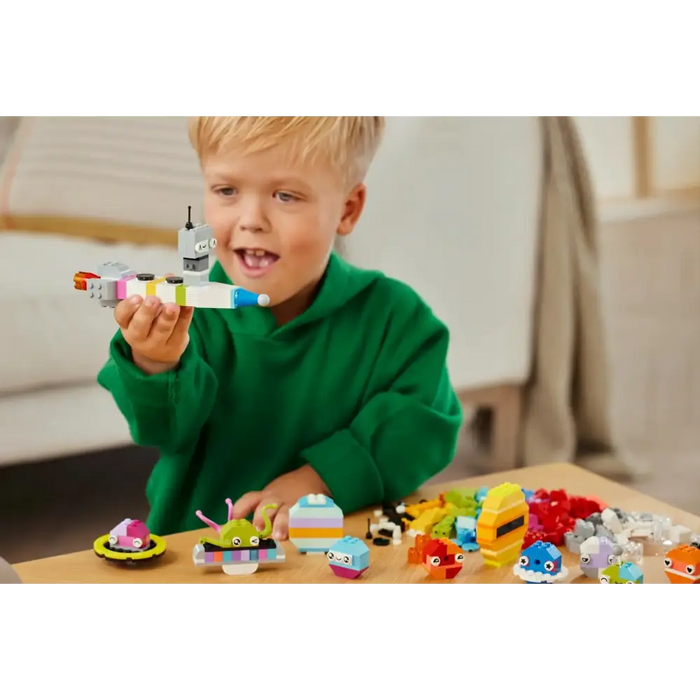 LEGO CLASSIC 11037 Creative Space Planets - LEGOKLO-LEG<<<Construction setKLO<<<ActionPL
