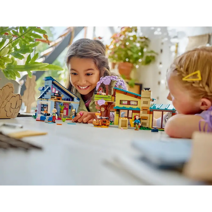 LEGO FRIENDS 42620 OLLY AND PAISLEY’S FAMILY HOUSES - LEGOKLO-LEG<<<Construction